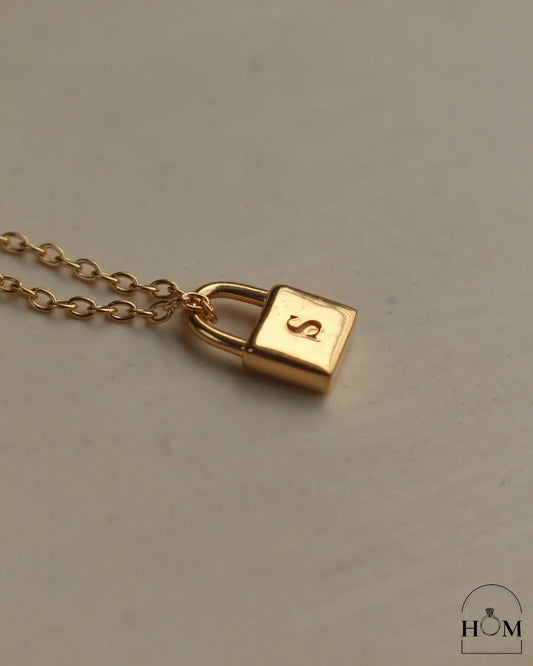 AZRA PENDANT