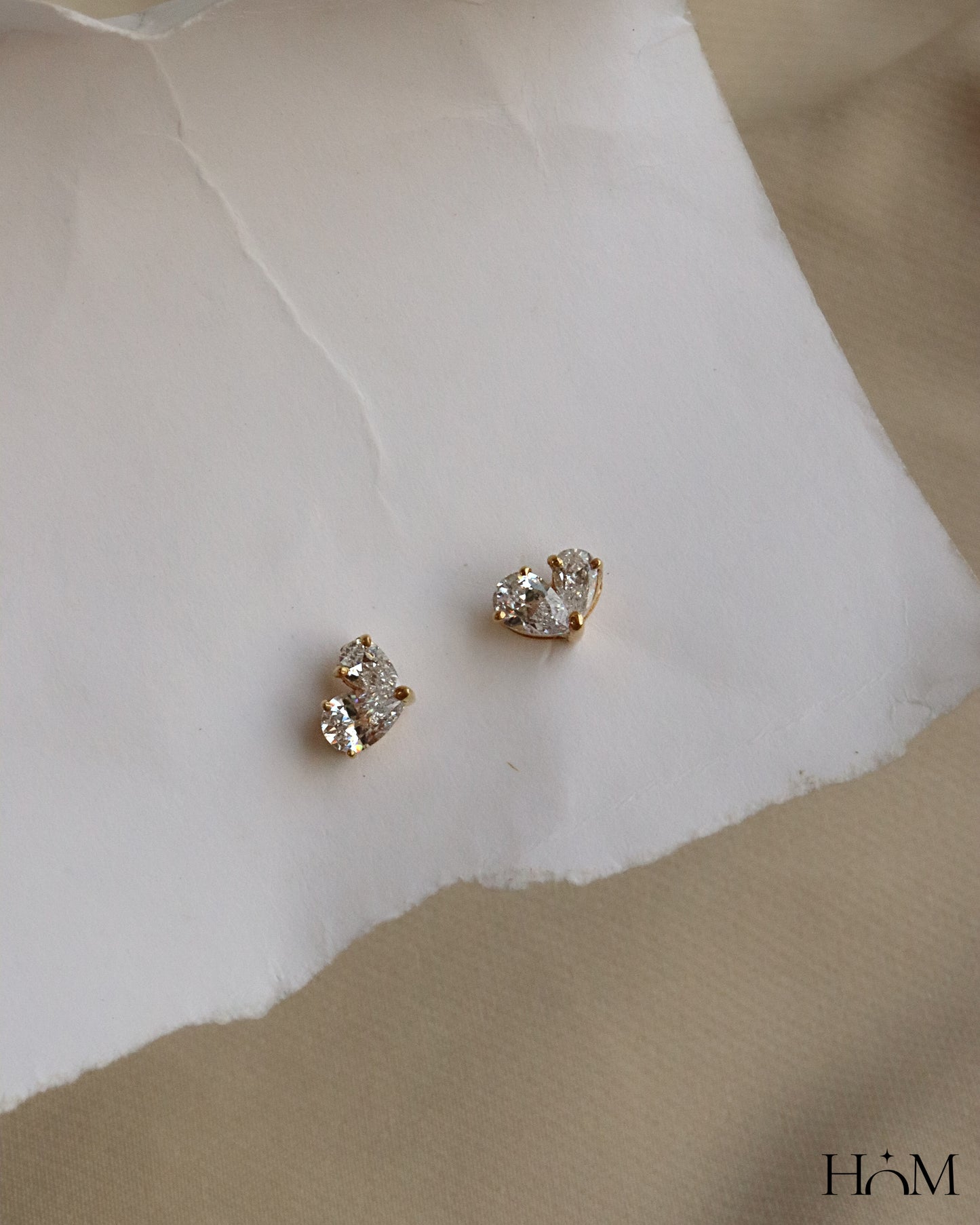 DAHLIA EARRINGS