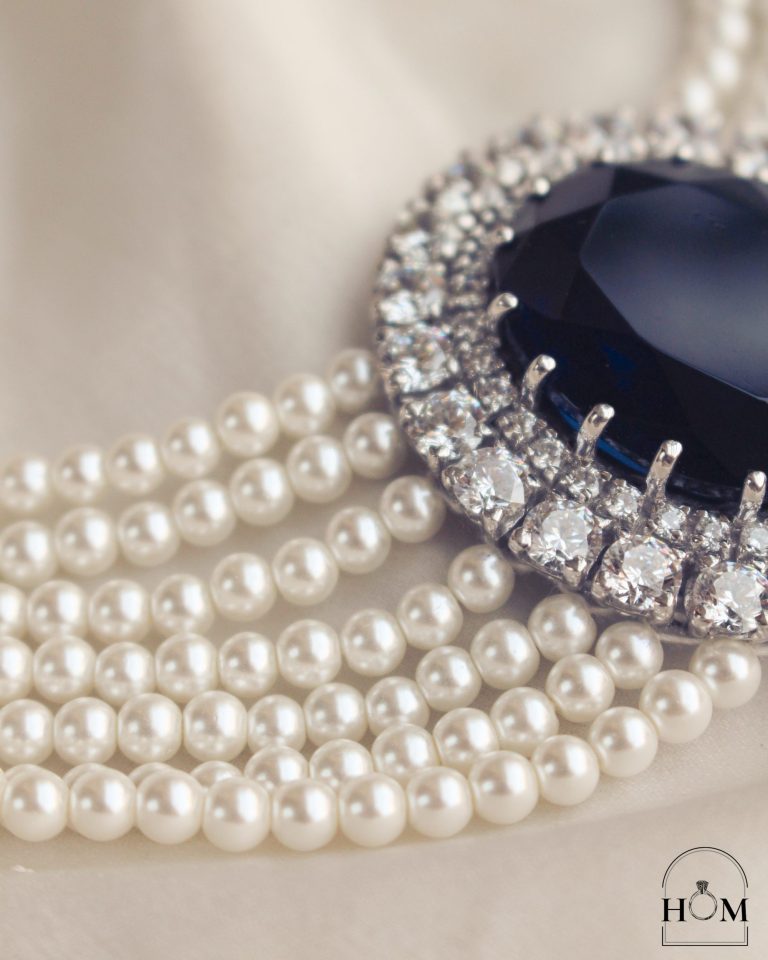 DIANA NECKLACE