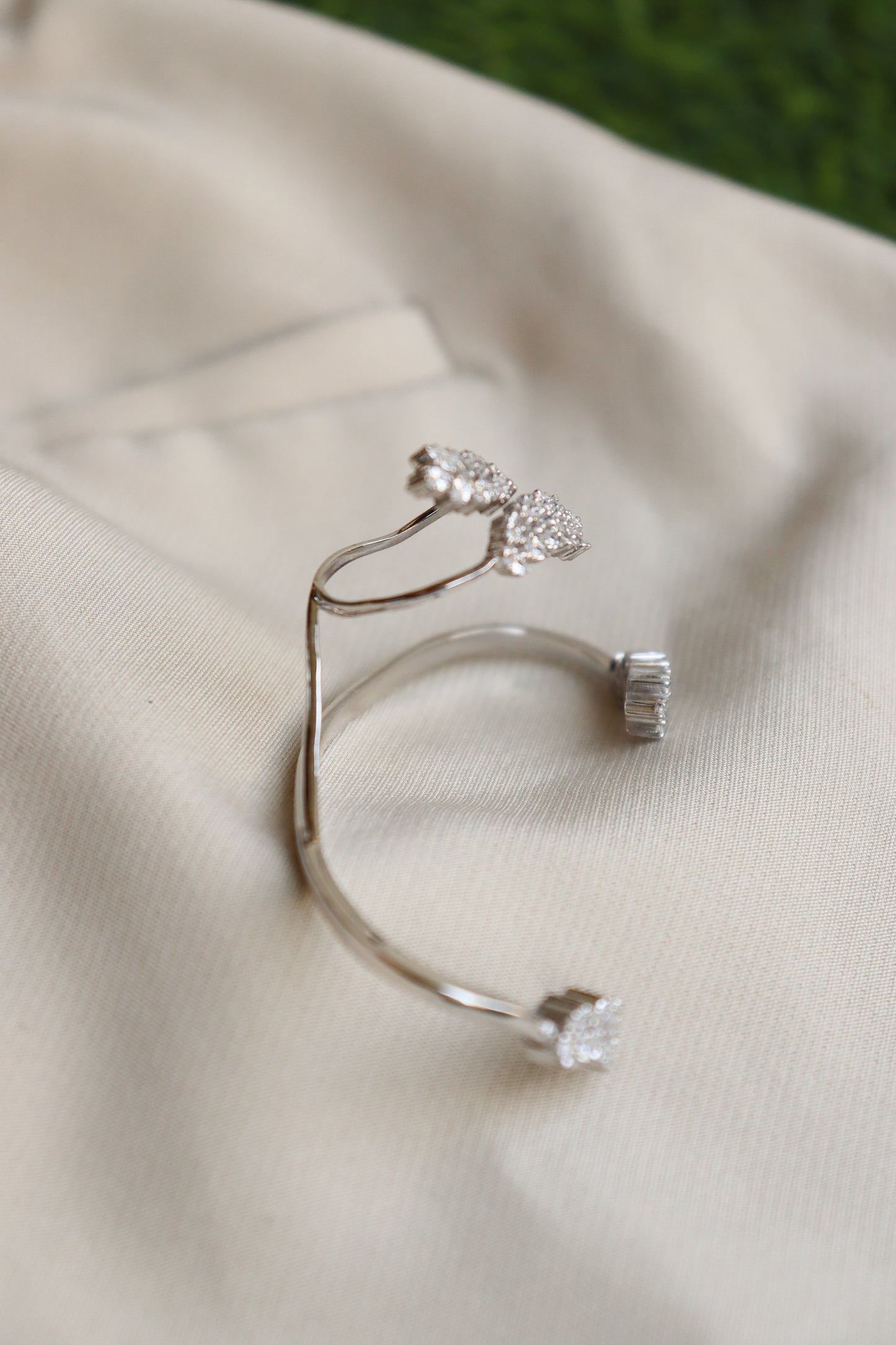 AIRA BRACELET