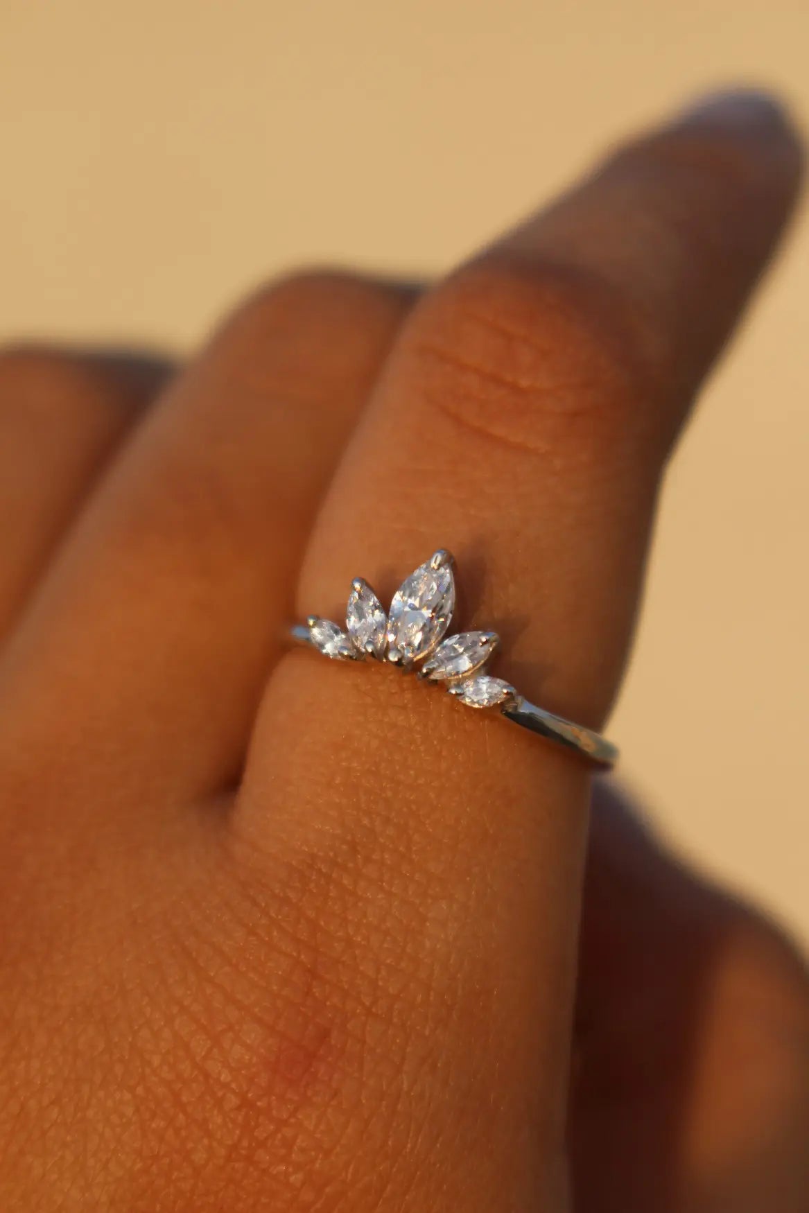 QUEENIE RING