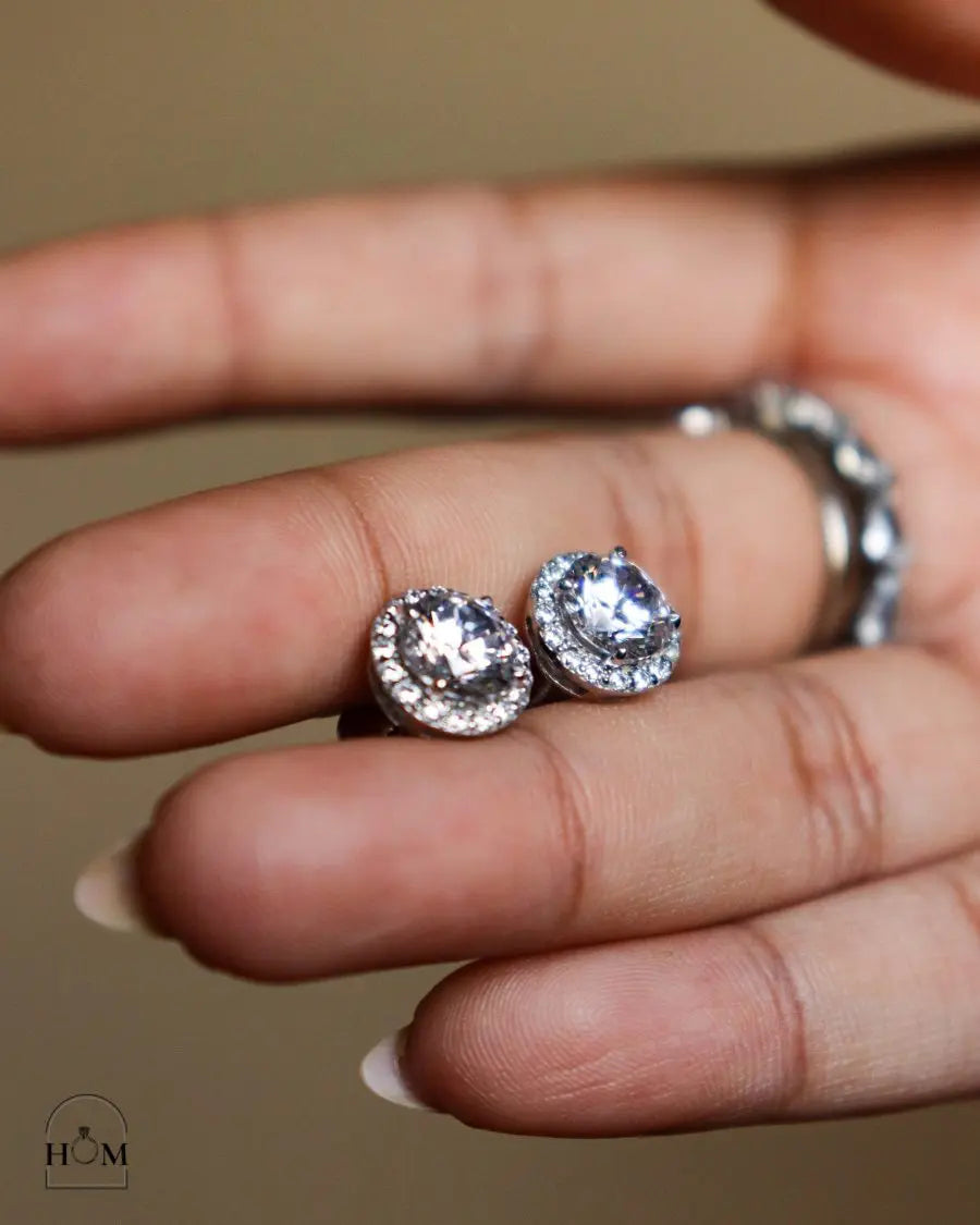 JUDITH SOLITAIRE EARSTUDS