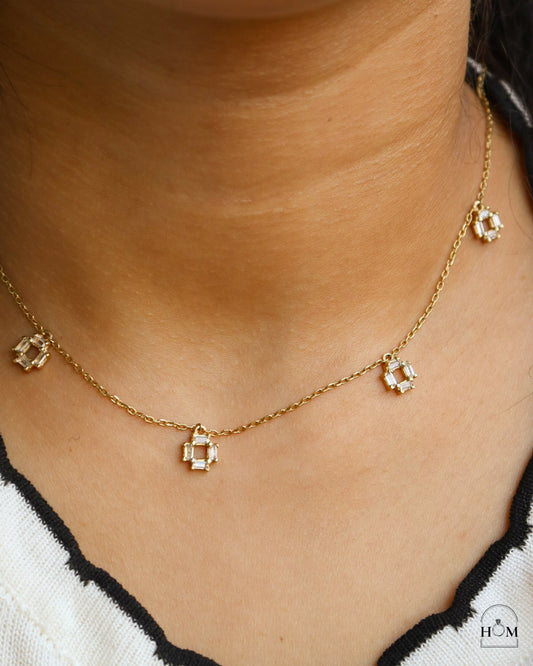 JUNI NECKLACE
