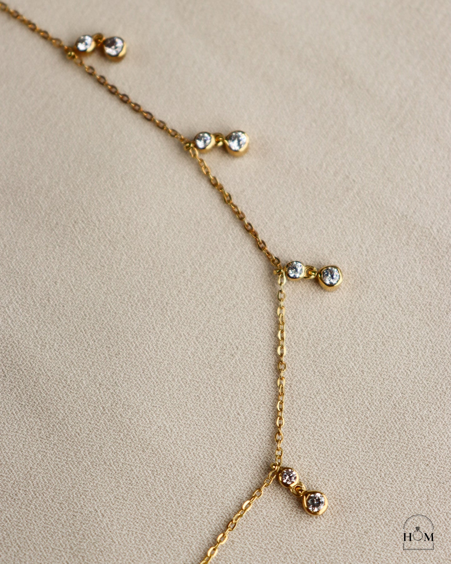 LAIKA NECKLACE