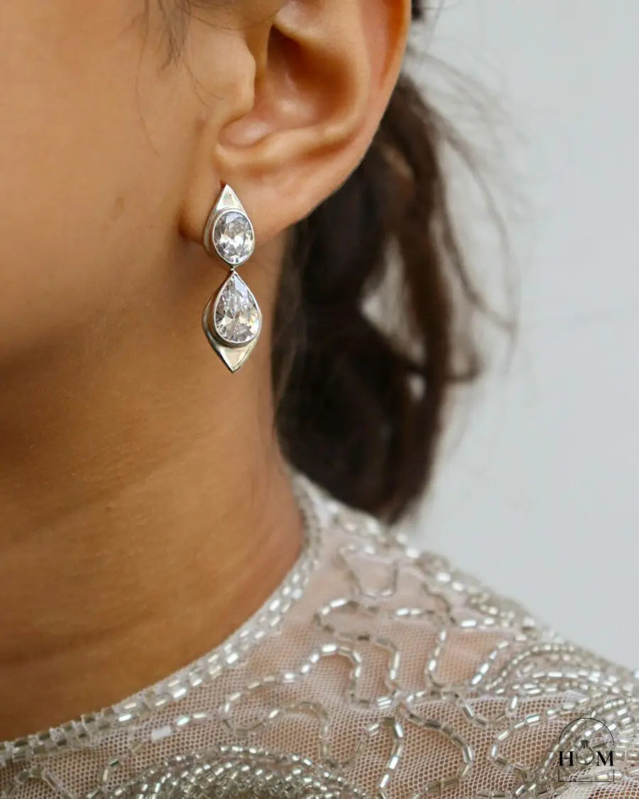SOFIA EARRINGS