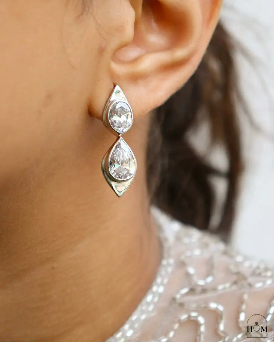 SOFIA EARRINGS