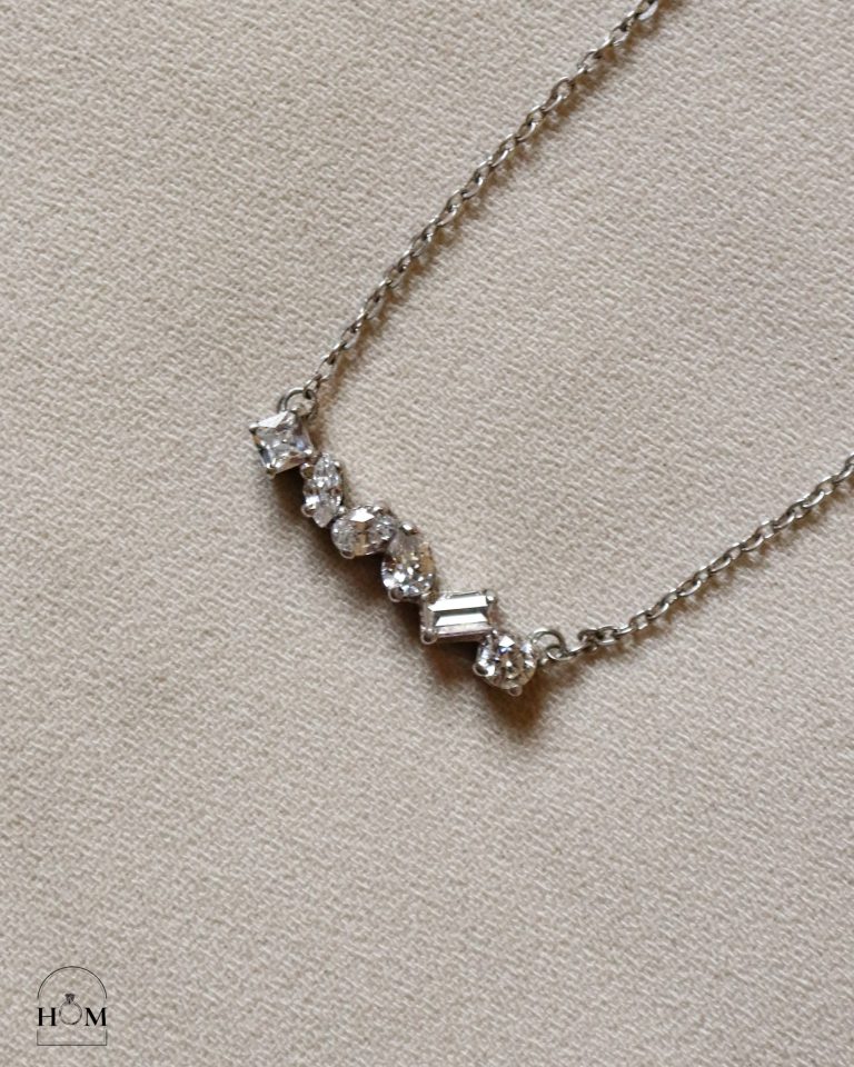 URUZ PENDANT