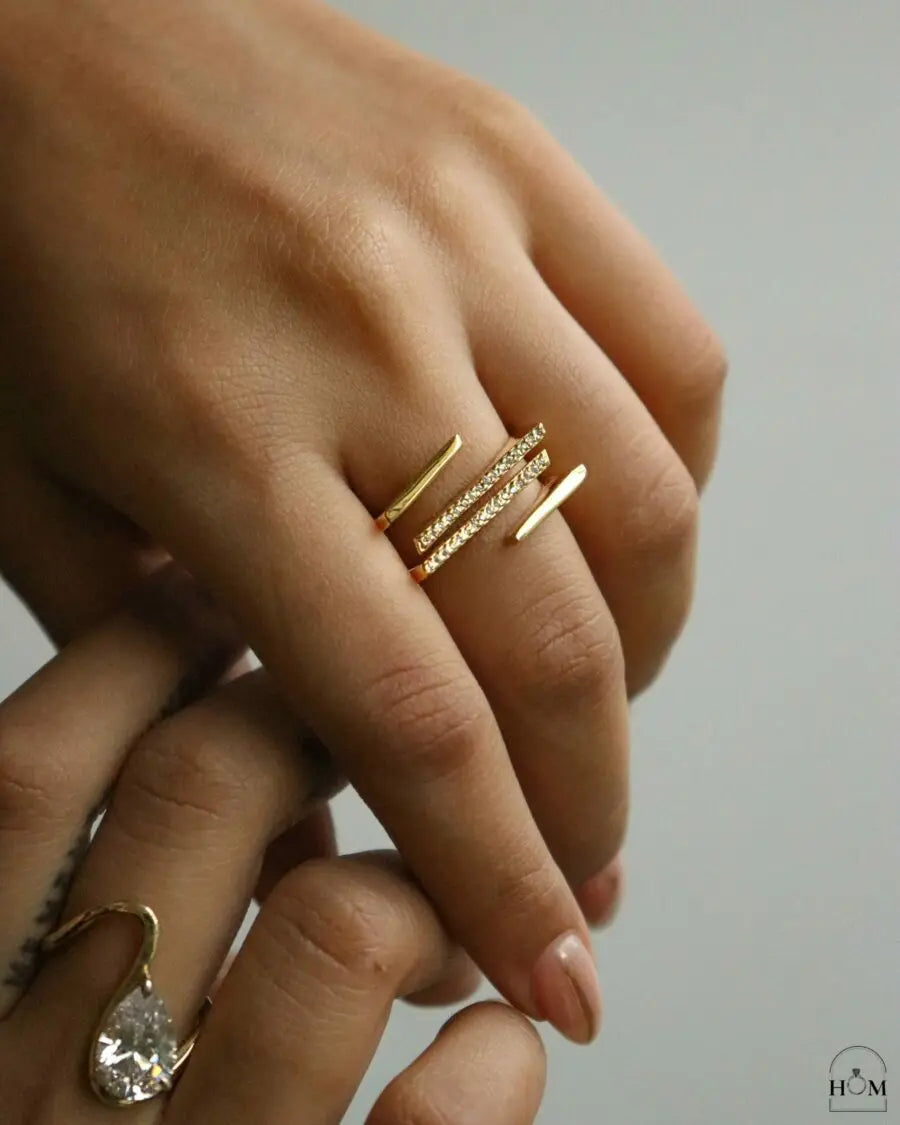 ZOA RING