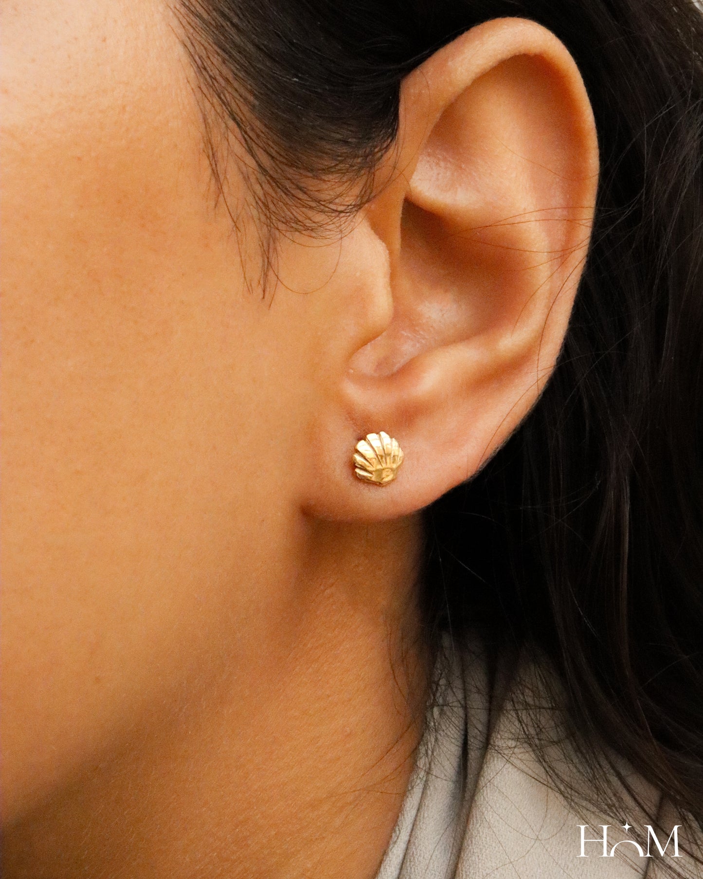 SHELL EARRINGS