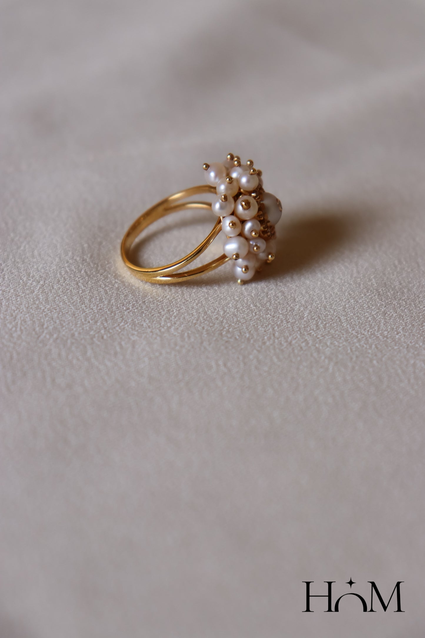 MOTIF RING