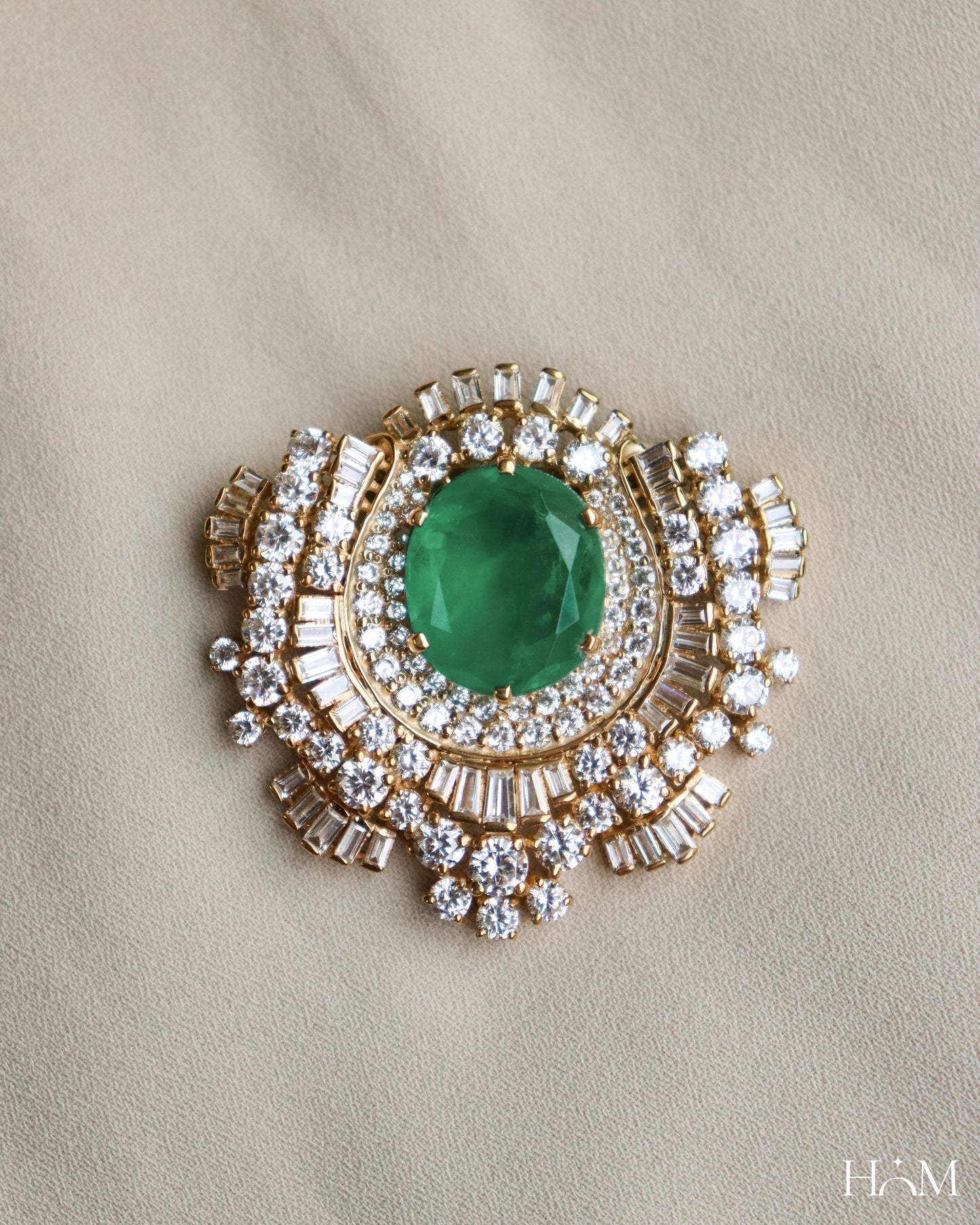 LIONHEART BROOCH