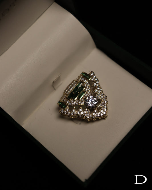DINE BROOCH